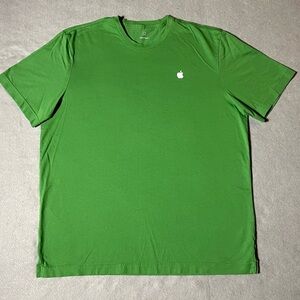 Apple Employee T-Shirt Green Men’s Large Short Sleeve Cotton Blend Logo Tee
